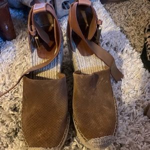 Marc Fisher wedges